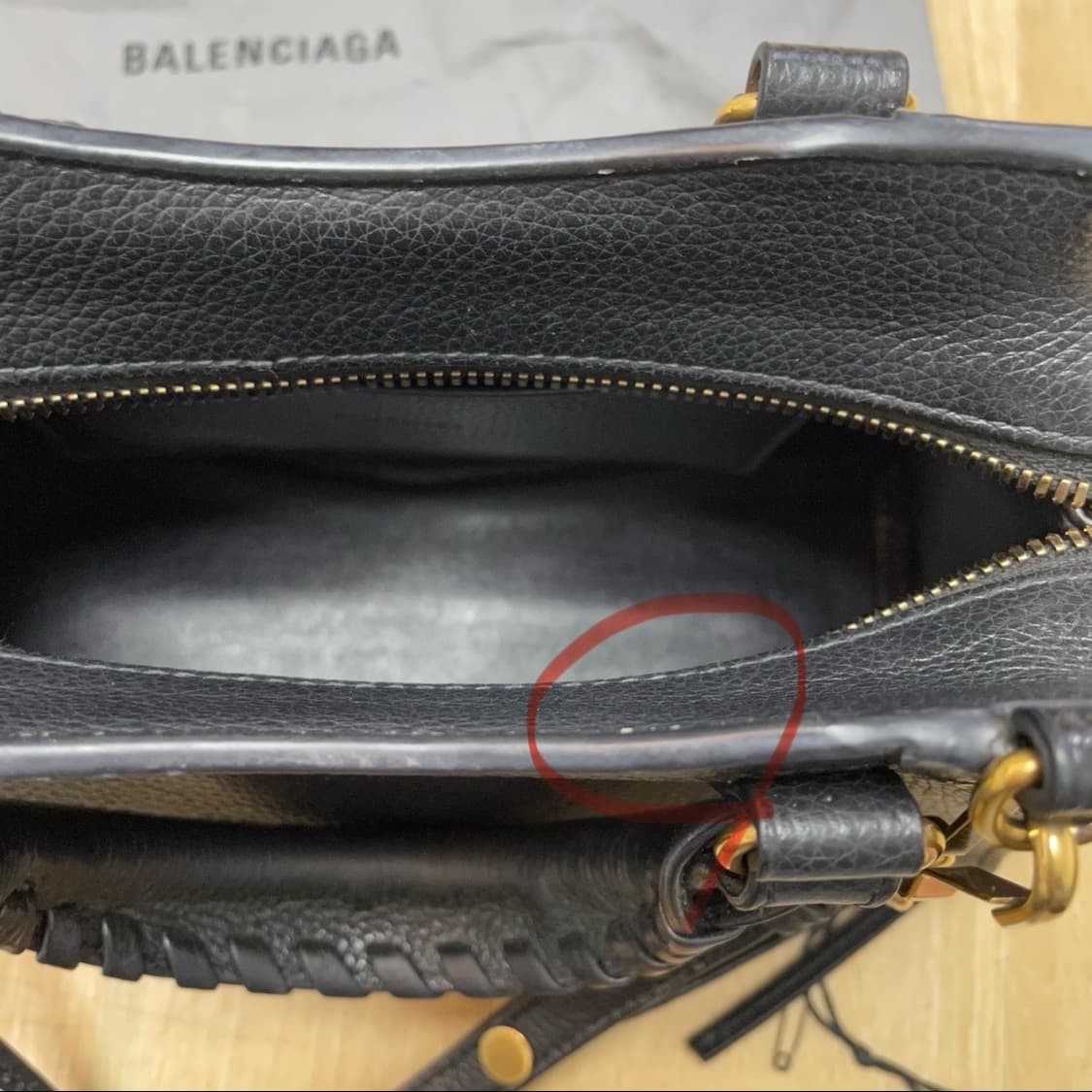 발렌시아가 네오 클래식 미니 상품이미지9