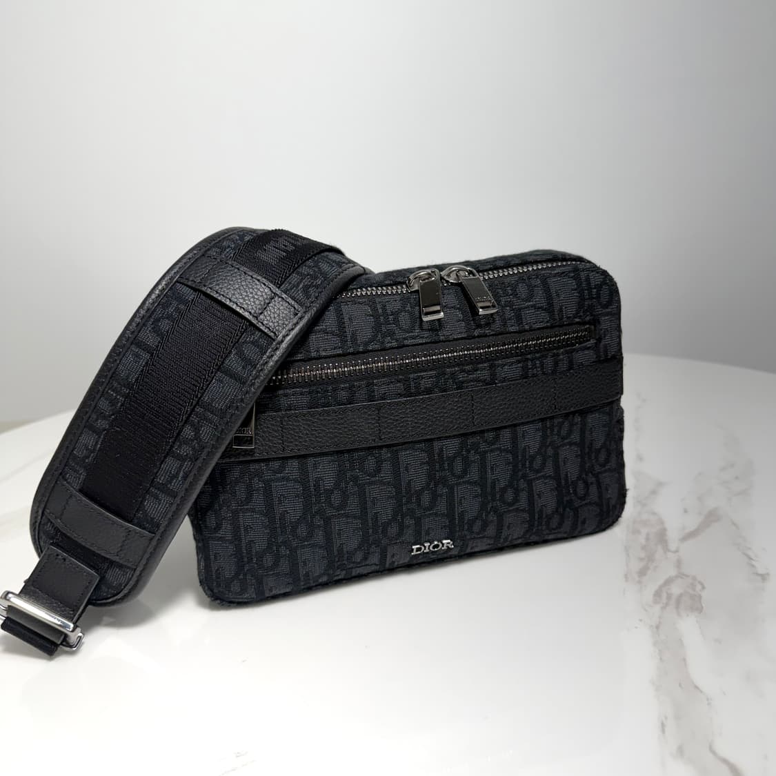 A / 디올 오블리크 사파리 메신저백 상품이미지2