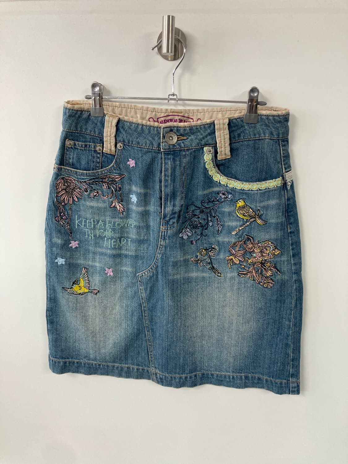 자수 신치백 데님 스커트 상품이미지3