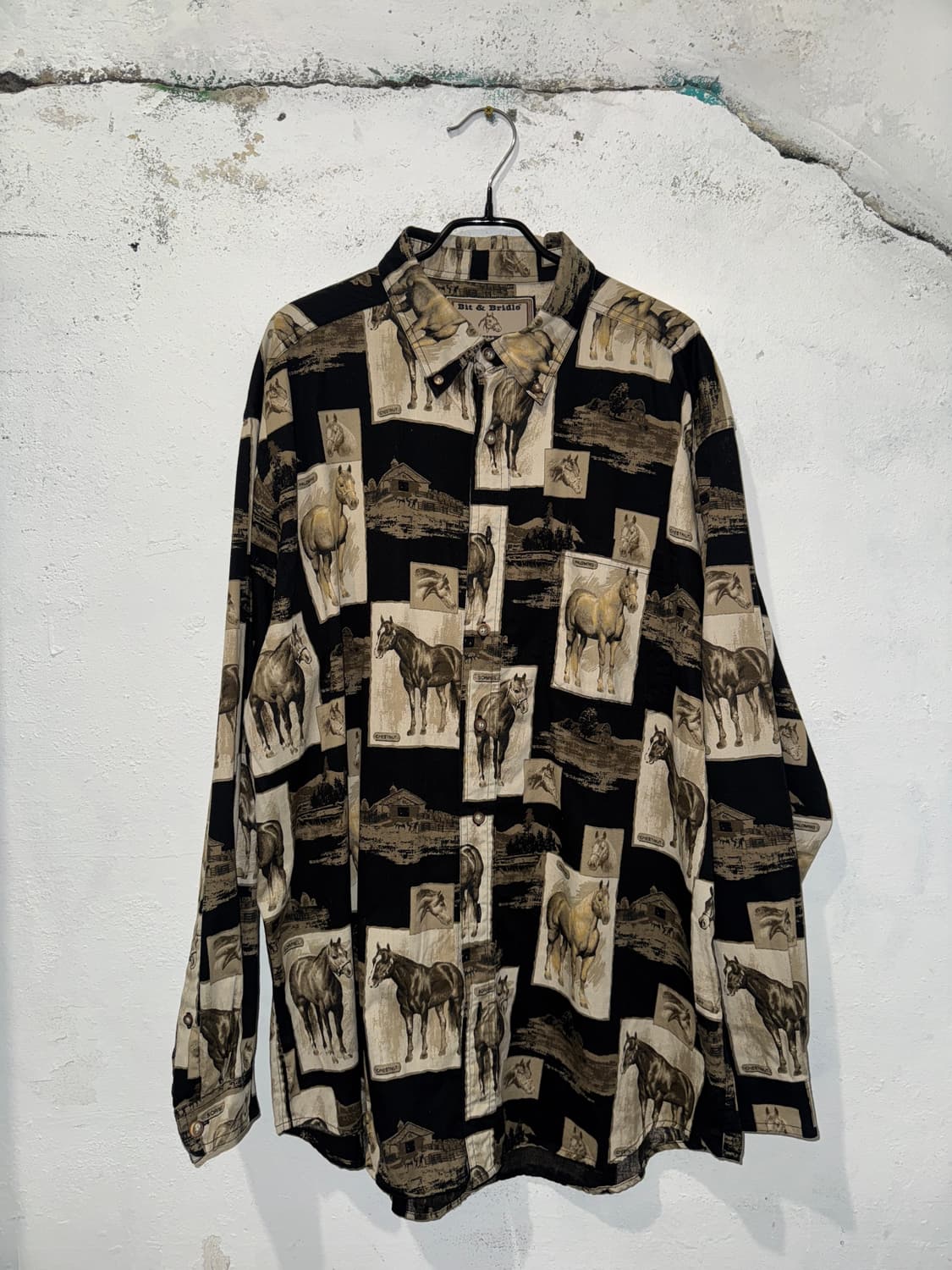 Bit & Bridle horse shirt 상품이미지1