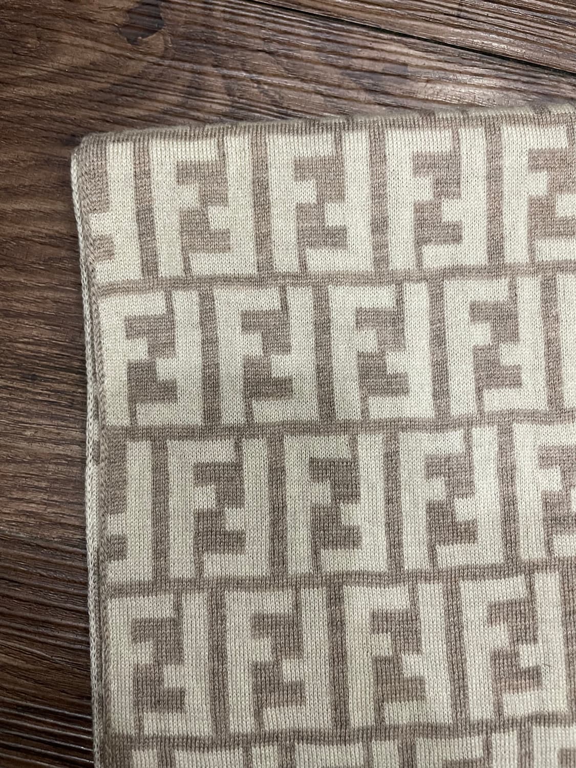 펜디 리버시블 주카 시그니처 머플러 목도리 베이지 상품이미지3