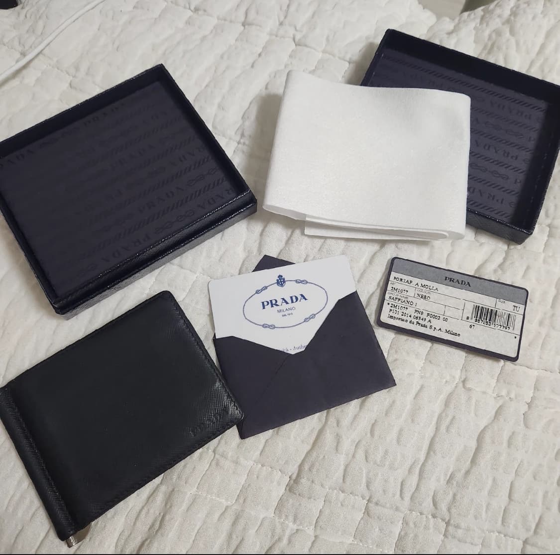 프라다 사피아노 반지갑 상품이미지1