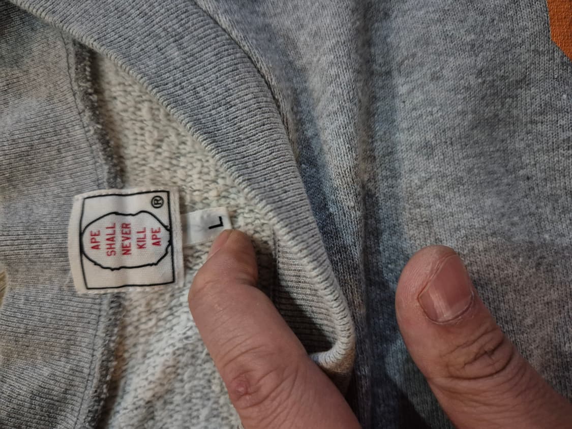 베이프 og 맨투맨 상품이미지3