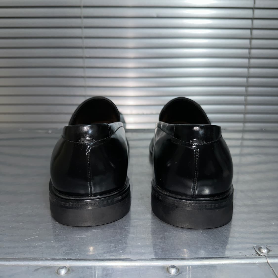 새상품 블랙 프라다 스퀘어 로퍼 상품이미지6