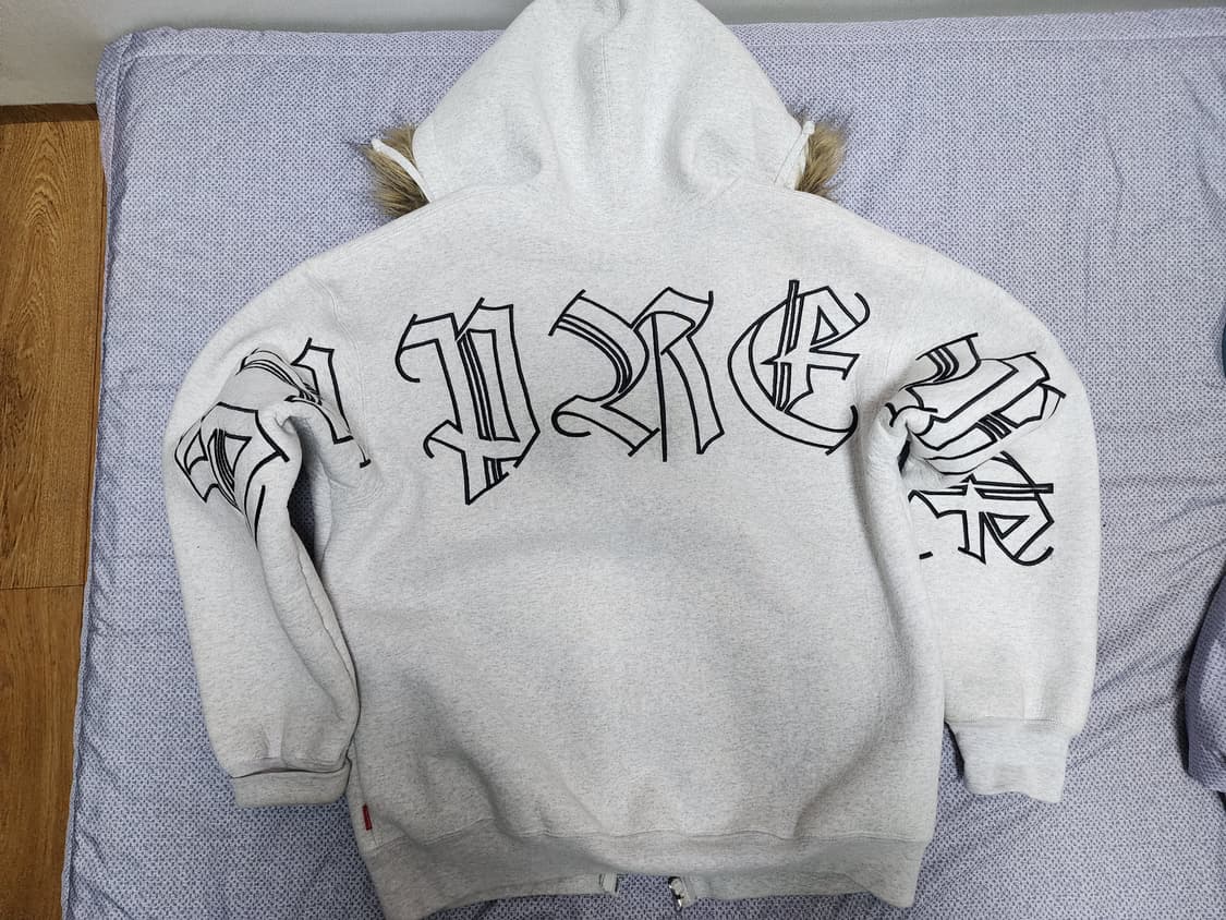 슈프림 포우 퍼 집업 후드 스웨트셔츠 애쉬 그레이 - 25FW 상품이미지1