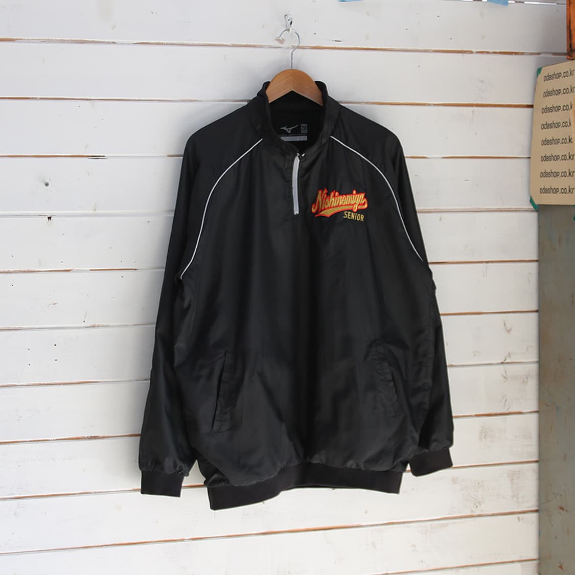 (착용컷) 미즈노 베이스볼 웜업 자켓 (남성용 105) 상품이미지1