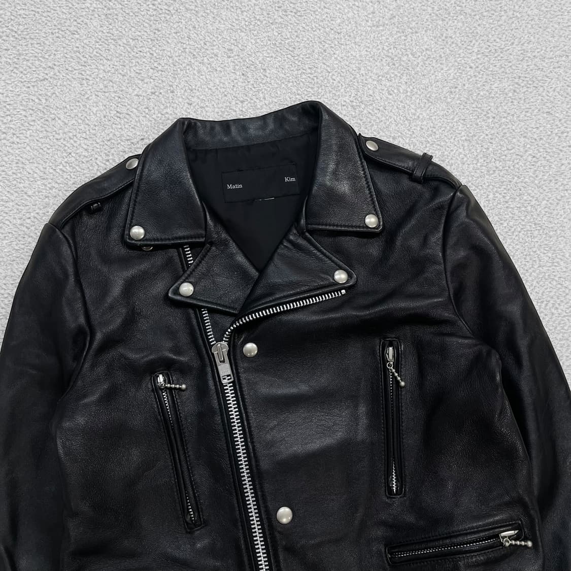 마뗑킴 Matin kim 램스킨 라이더 자켓 블랙 상품이미지2