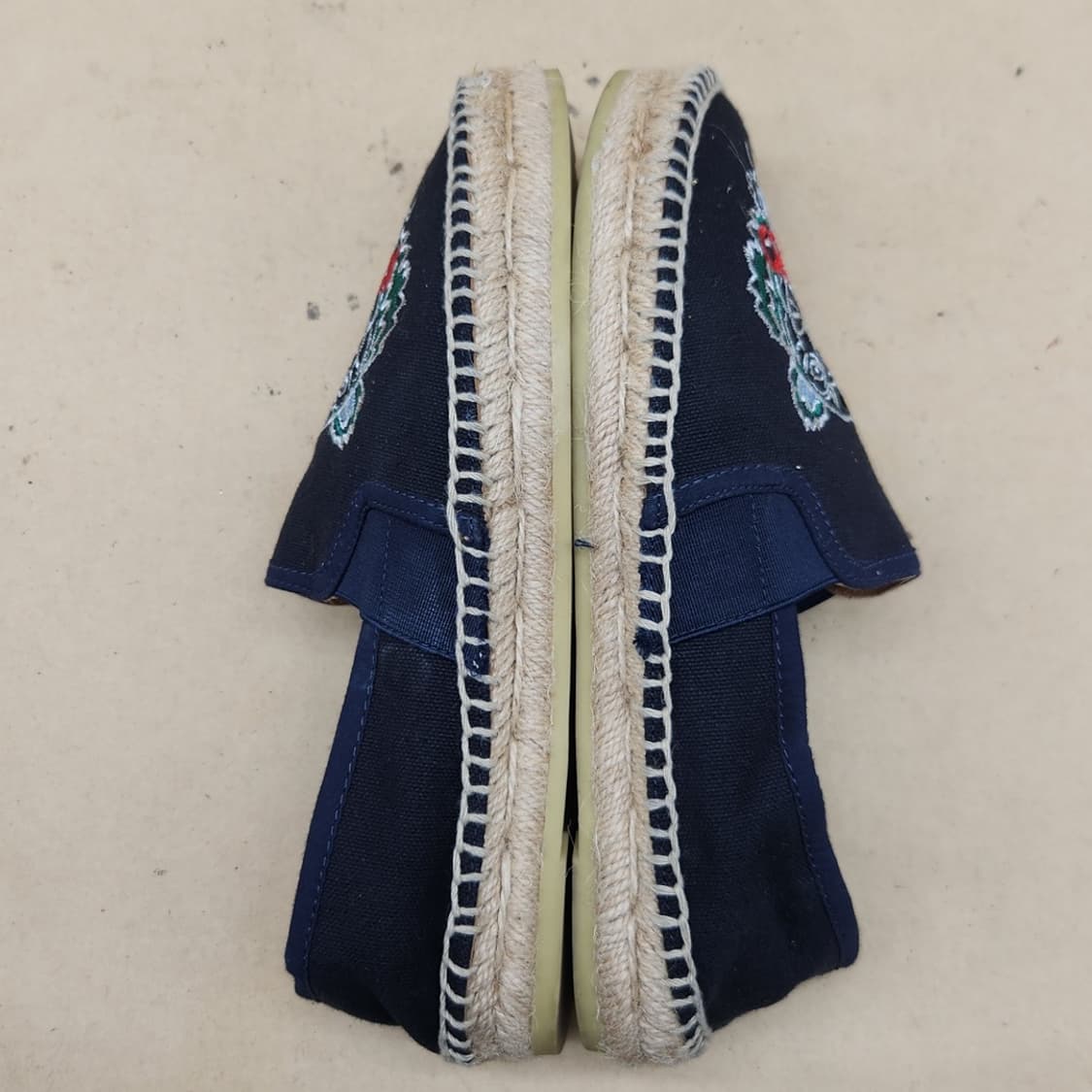 겐조 타이거 에스파듀35. 220 상품이미지5