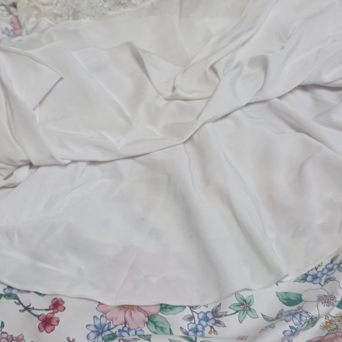 히메갸루st 화이트 빈티지 레이스 슬리브리스 셔링캉캉스커트 코디세트 상품이미지5