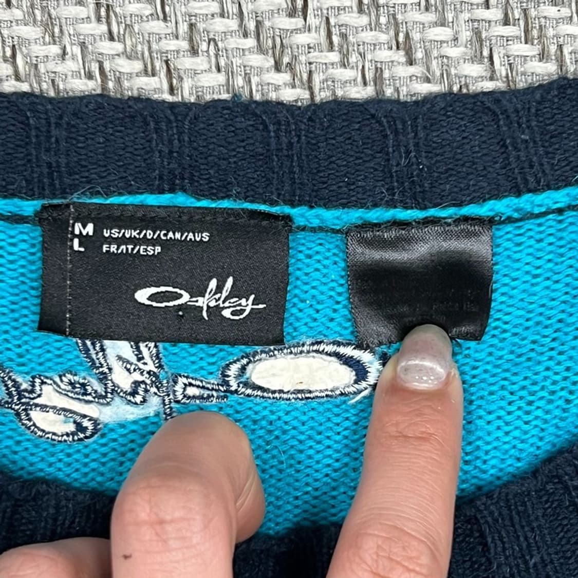 오클리 숄더 버튼 디테일 니트 v0950 상품이미지7