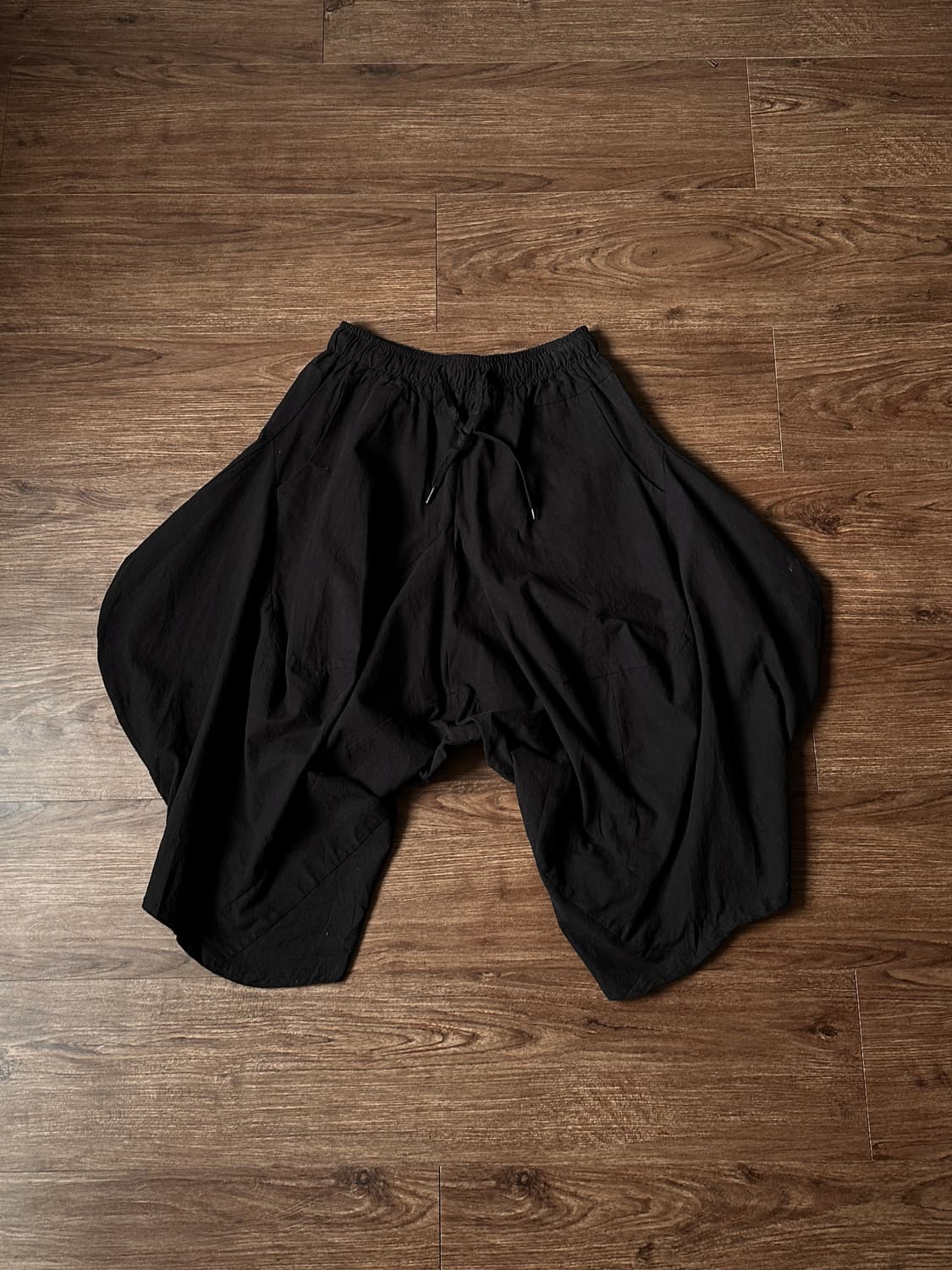 볼륨 커브드 사루엘 팬츠 상품이미지7