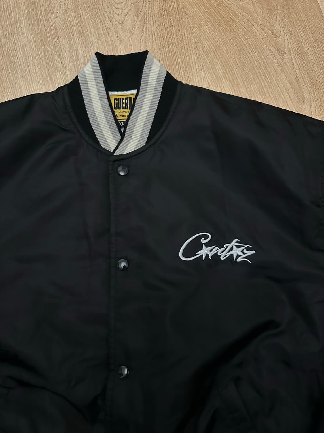 코르테이즈 봄버 자켓 CORTEIZ STADIUM JACKET  상품이미지10