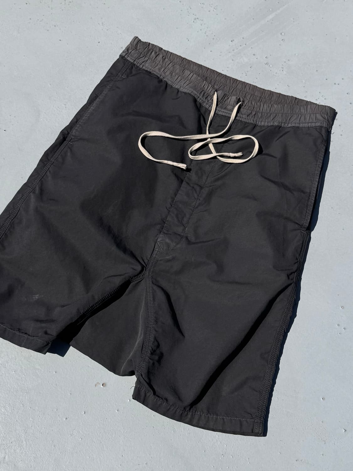 Rick DRKSHDW Drawstring Nylon Shorts 상품이미지1