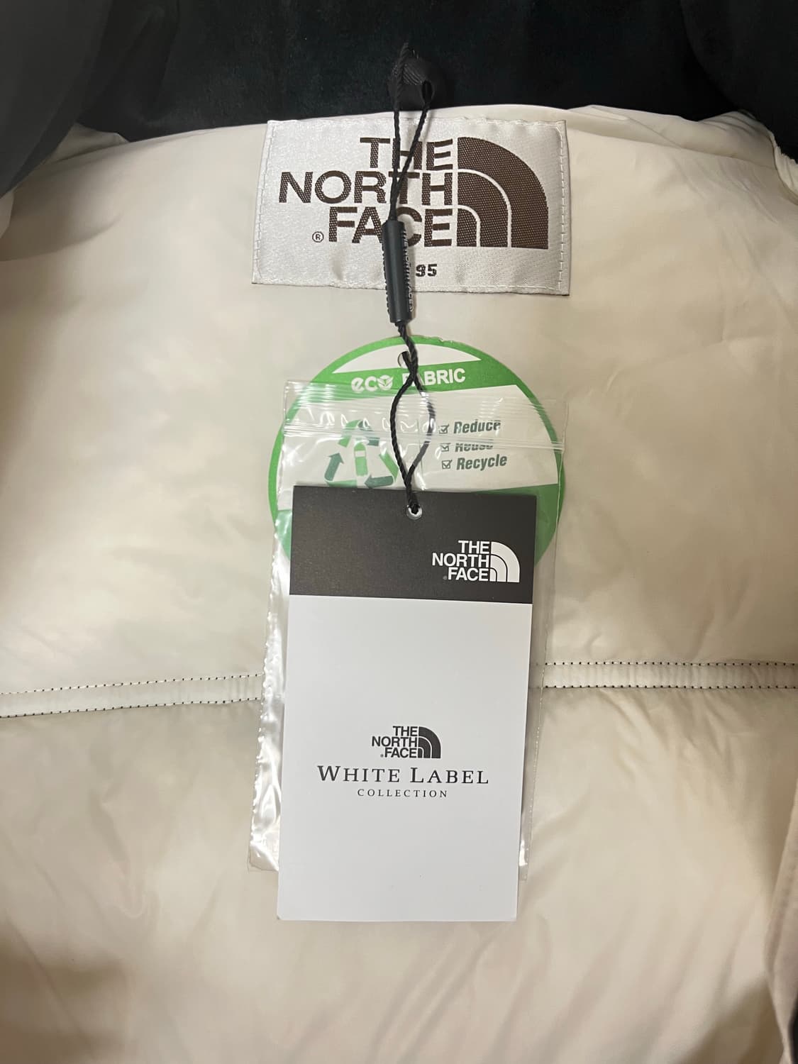 노스페이스 화이트 라벨 눕시 크림 M 상품이미지5