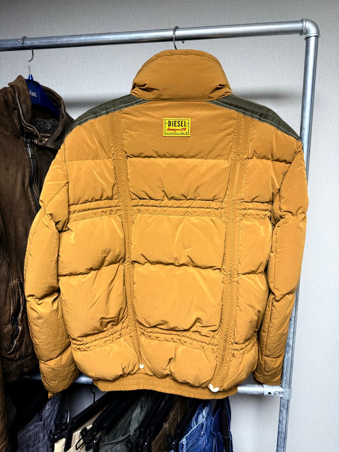 디젤 패딩 상품이미지3