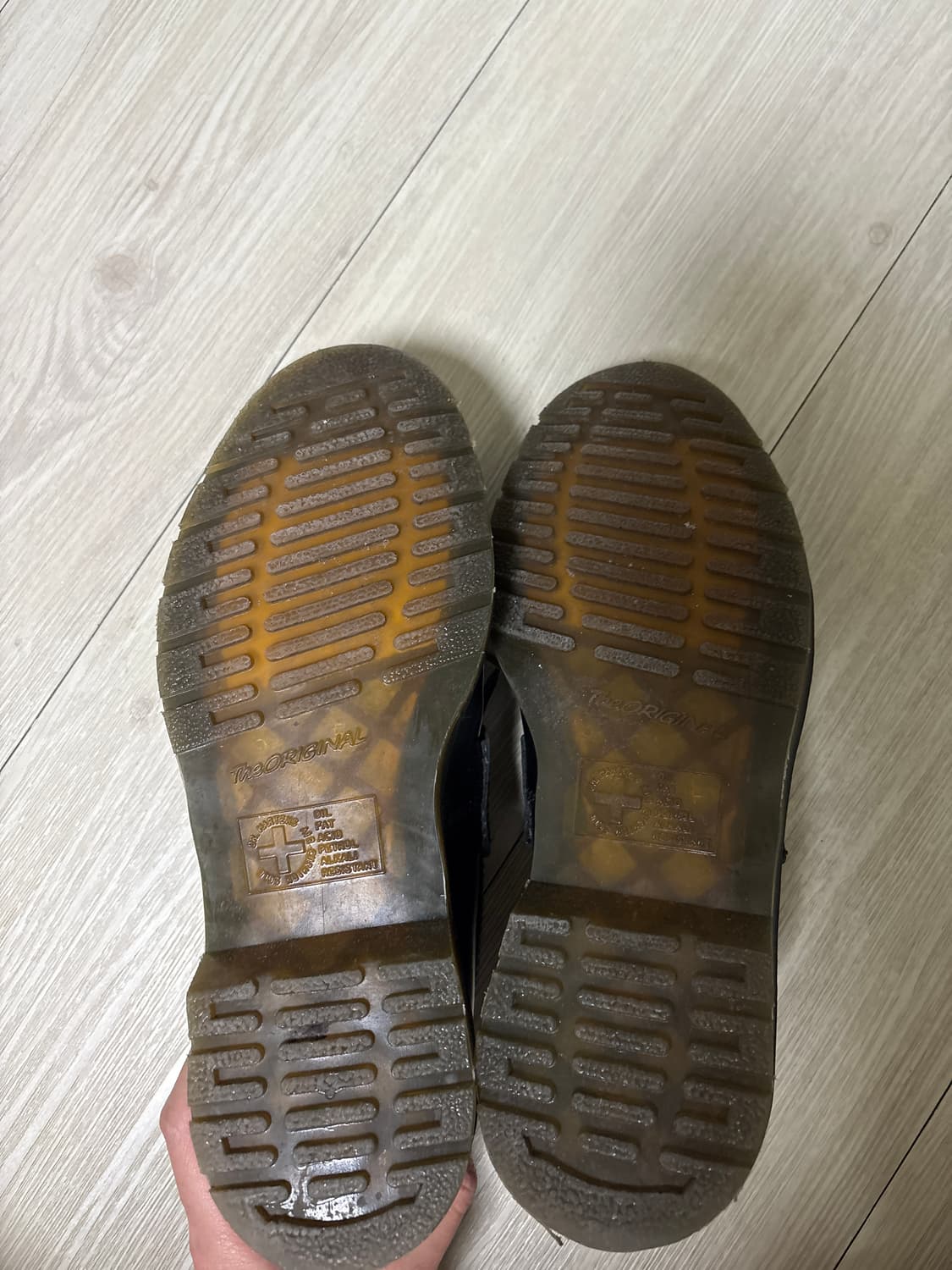 닥터마틴 아드리안 250 상품이미지4