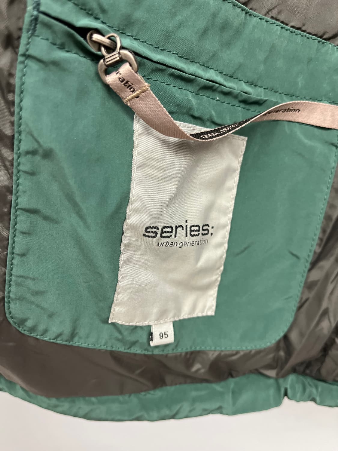 시리즈 카라코람 마운틴 자켓 상품이미지5