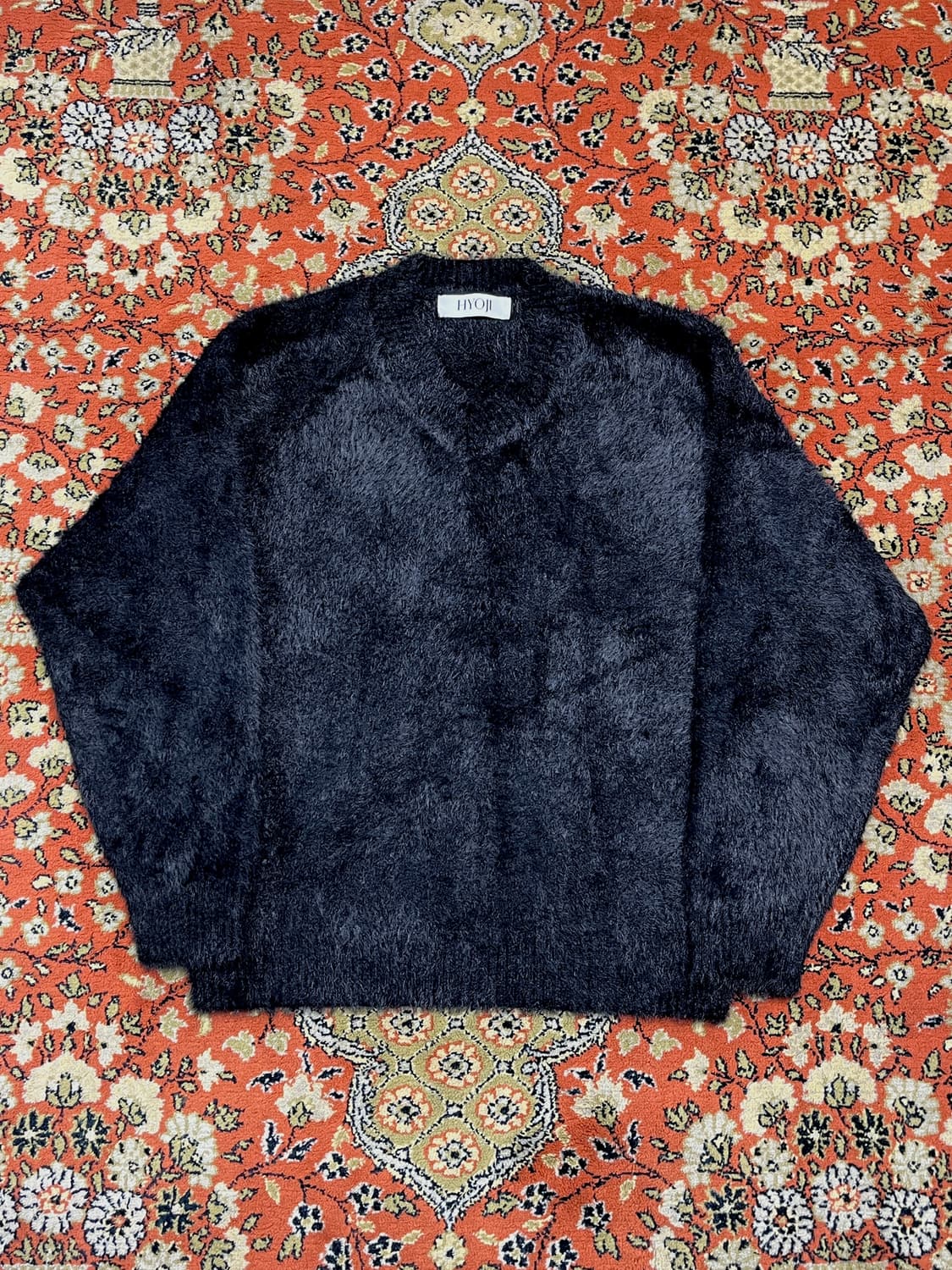 [M] 효지 블랙 브이넥 니트 상품이미지1