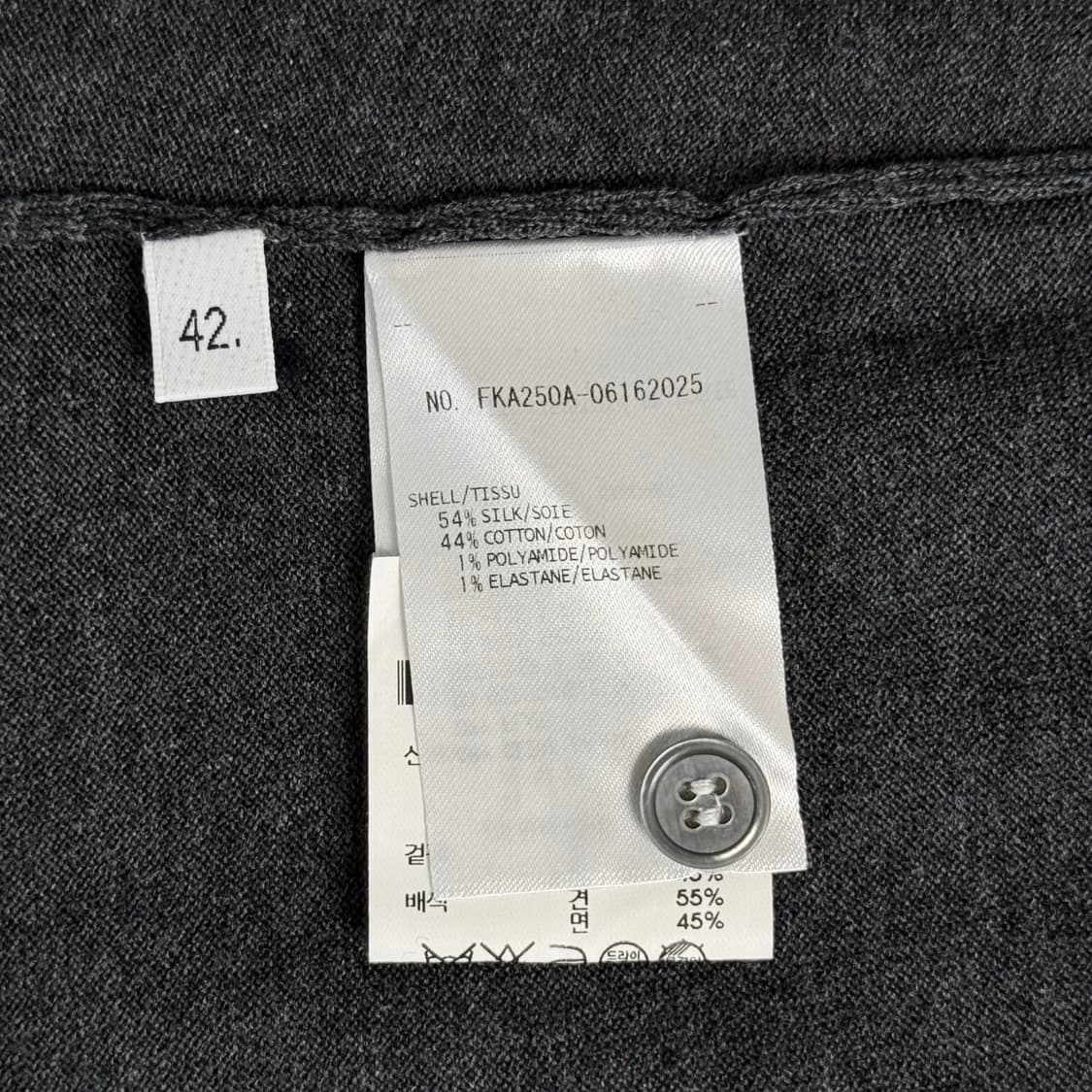 [40사이즈] 톰브라운 백삼선 여성 반팔 니트 그레이 (FKA250A) 상품이미지6