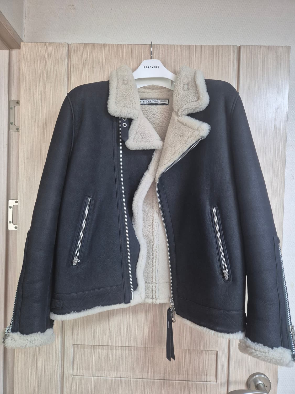 디아프바인 DV.LOT 615 JOHNNY Mouton NAVY L사이즈 상품이미지1