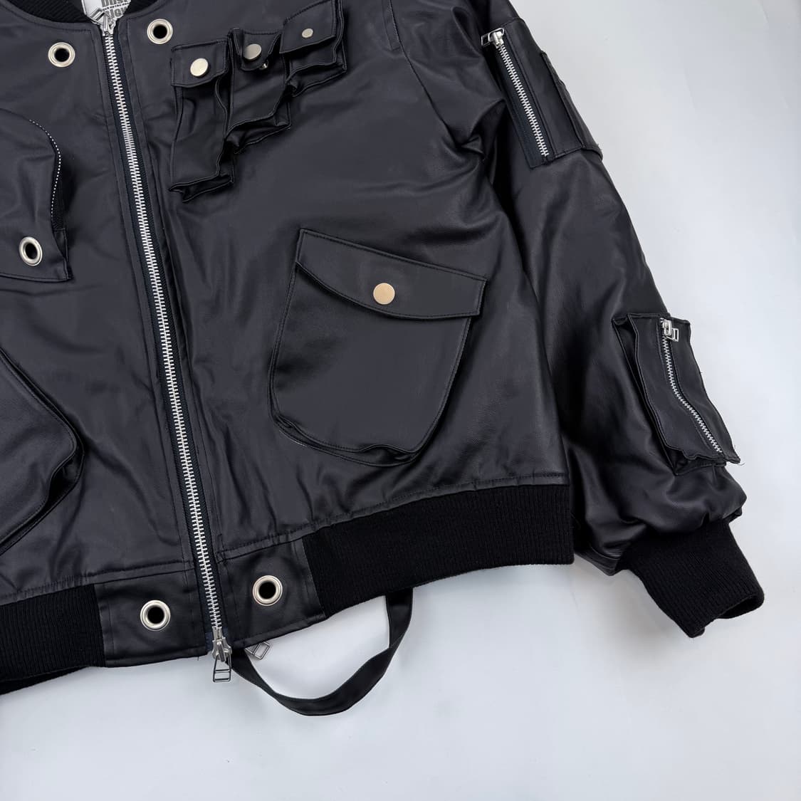 더스트블로우 멀티포켓 봄버 자켓 블랙 상품이미지4