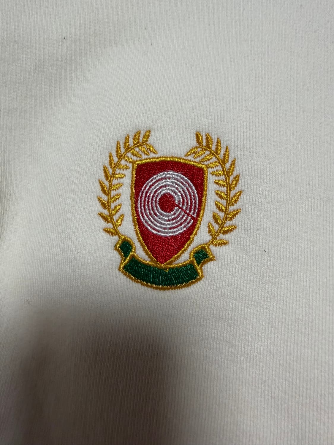 YEEZY SEASON 5 CALABASAS EMBLEM CREWNECK 상품이미지4