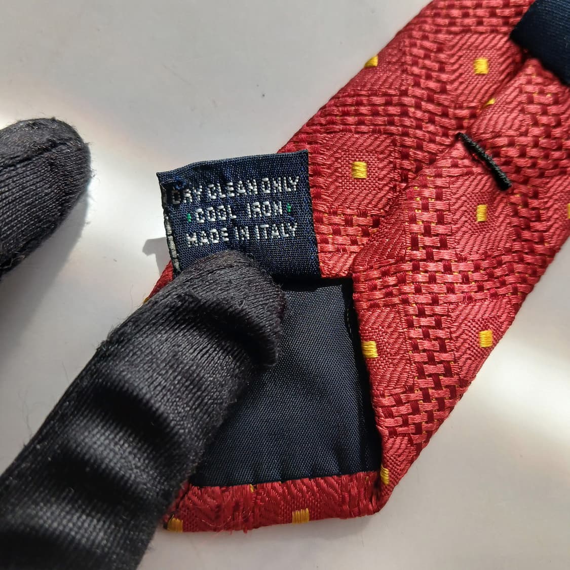 버버리 실크 지오메트릭 도트 넥타이 9.8cm A+~A등급 A18552
 상품이미지6