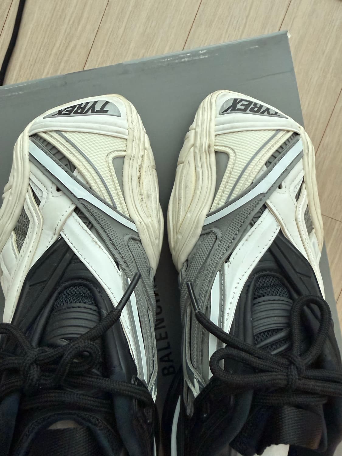 발렌시아가 타이렉스 37사이즈 상품이미지6