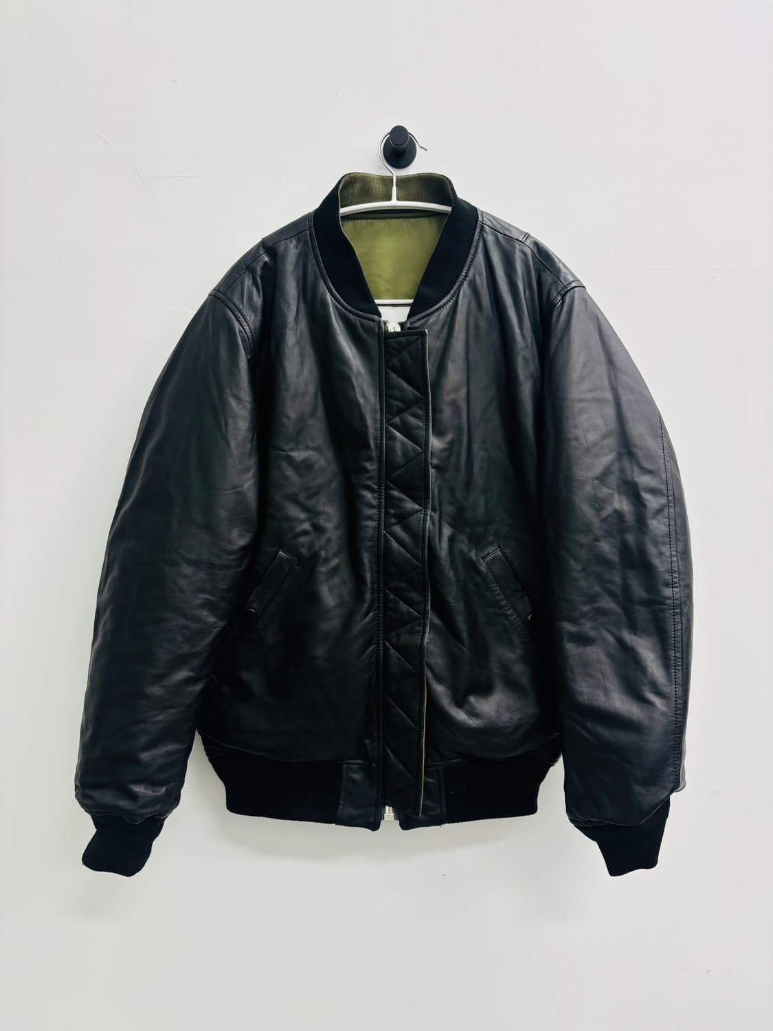 프론트로우 & 인스턴트펑크 리버시블 램스킨 MA-1 자켓 상품이미지2