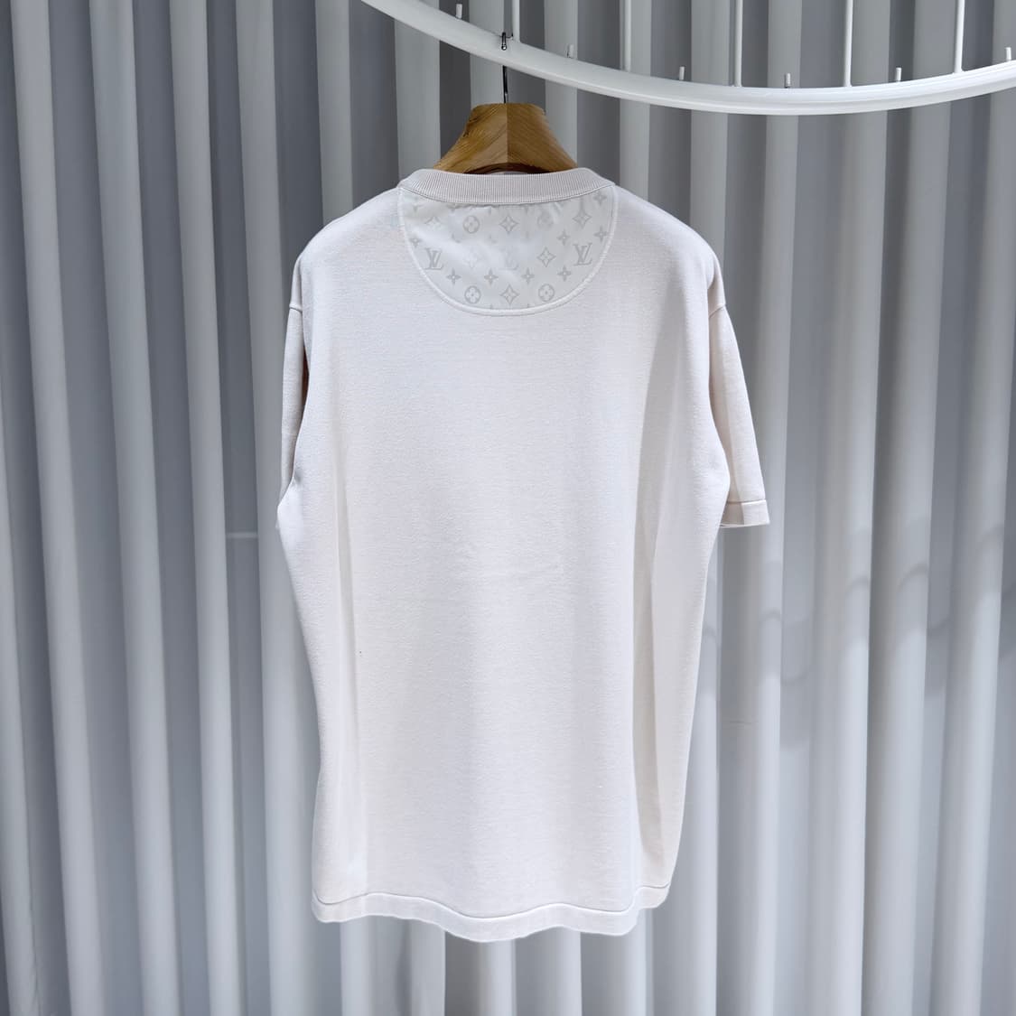 (A+/XXL) / 루이비통 위드 모노그램 나일론 디테일 반팔 화이트 상품이미지5