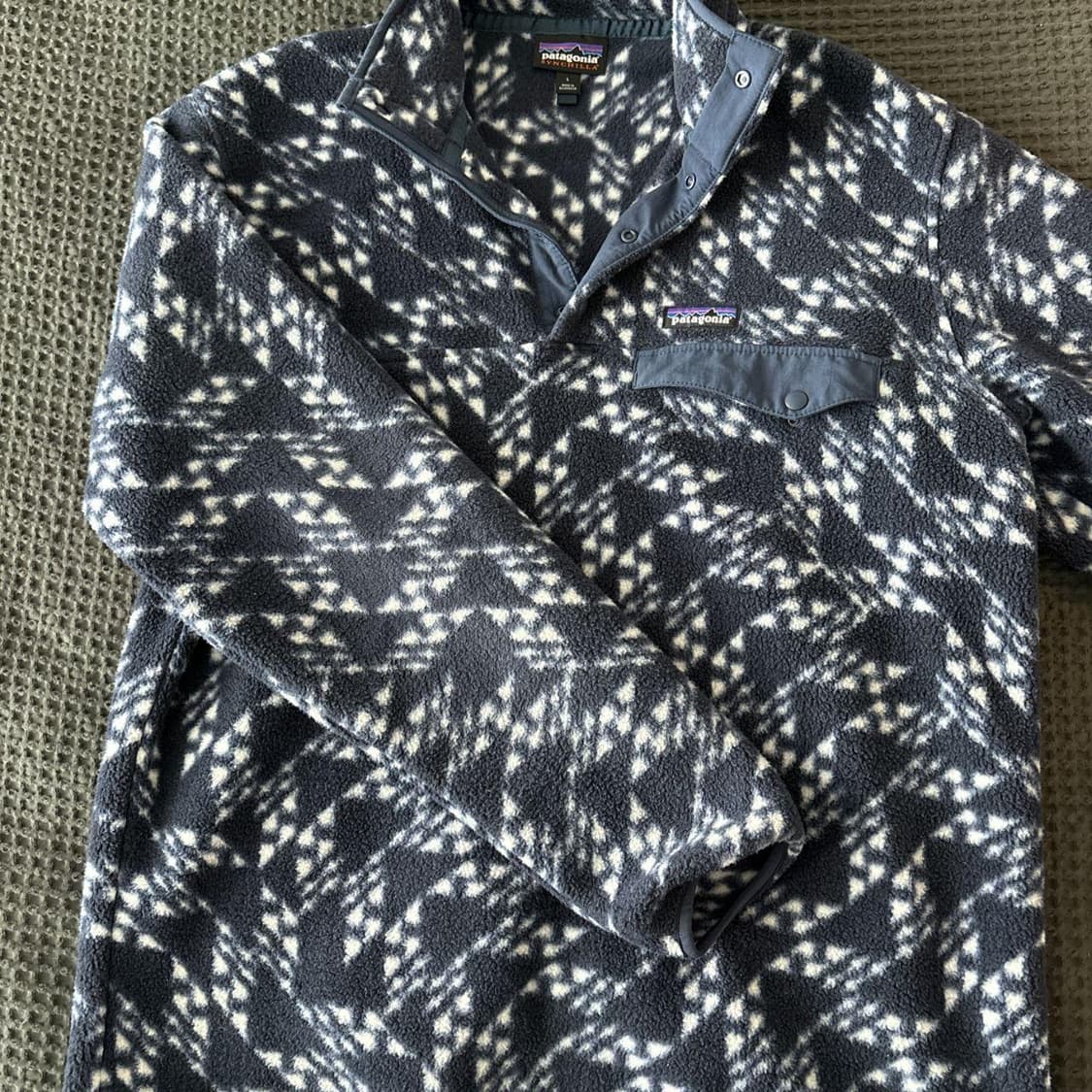 파타고니아 신칠라 스냅-T 신치드 플라이트 뉴 네이비 상품이미지1