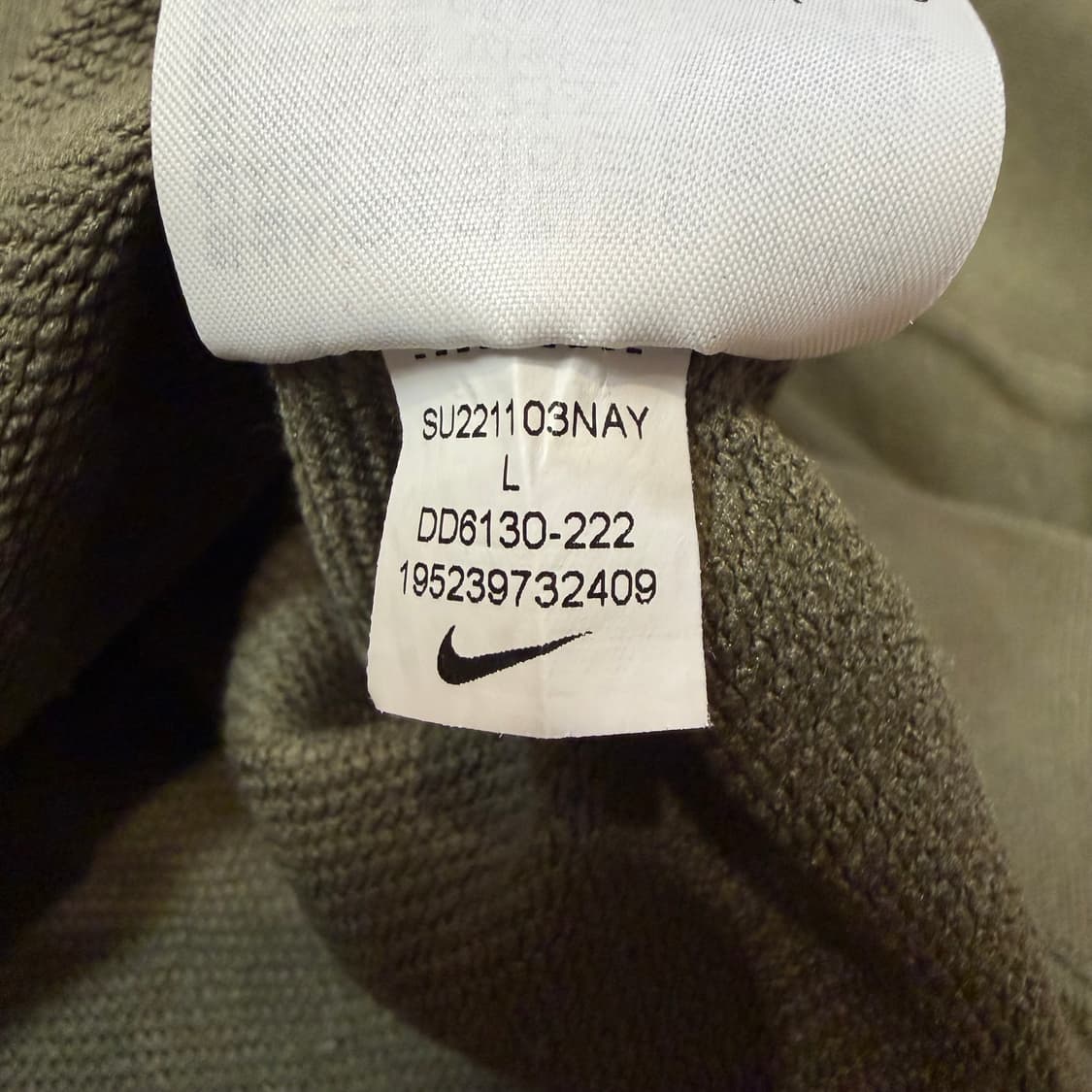 Nike (W) 카키 크롭 맨투맨 상품이미지4