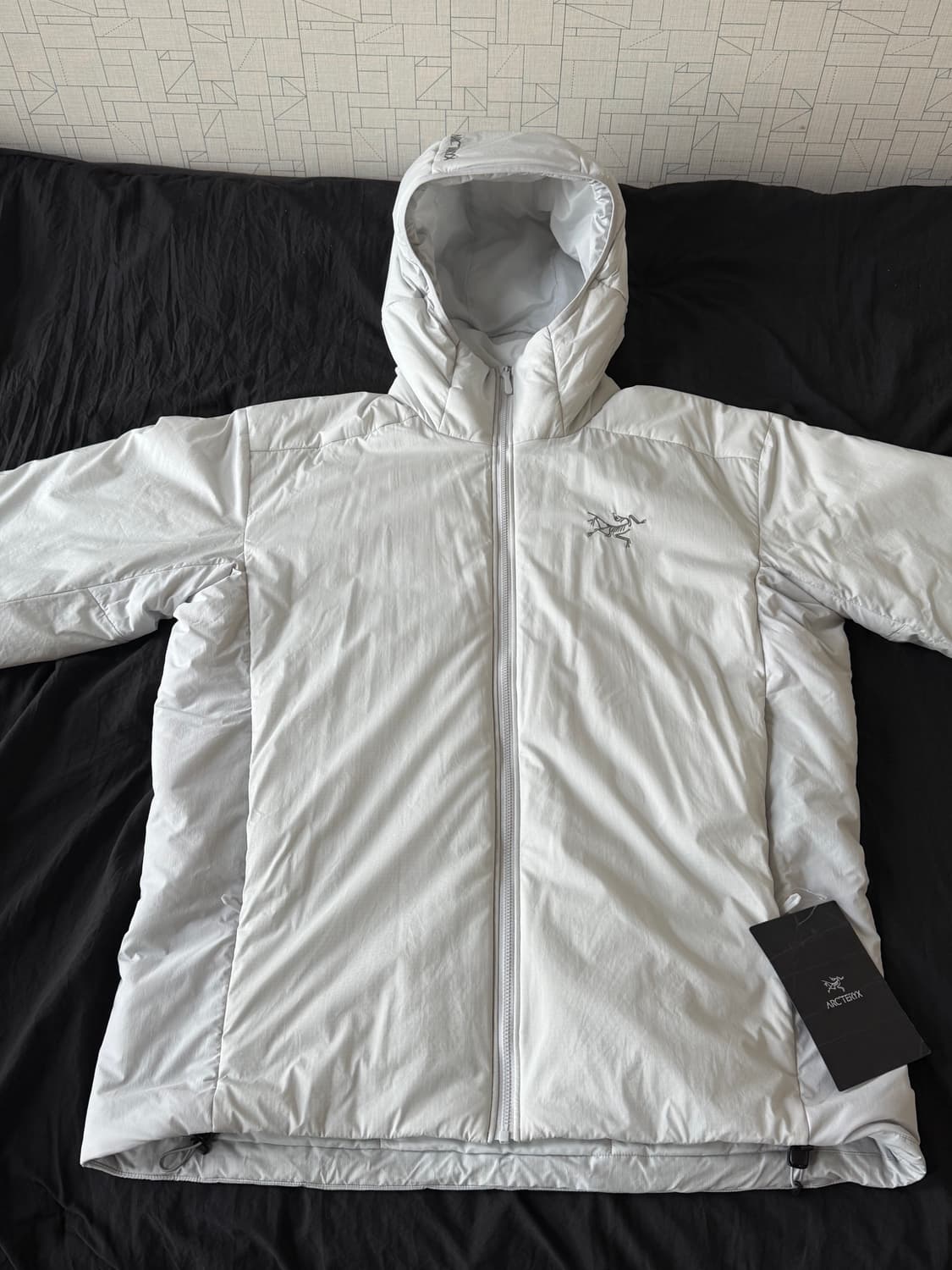 아크테릭스 아톰SV 후디 솔리튜드 L 상품이미지1