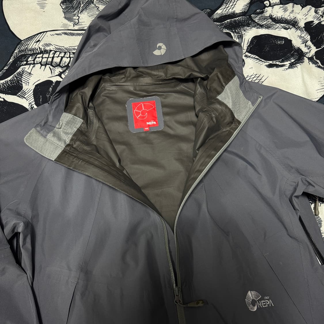 네파 고어텍스 바람막이 105사이즈 상품이미지5