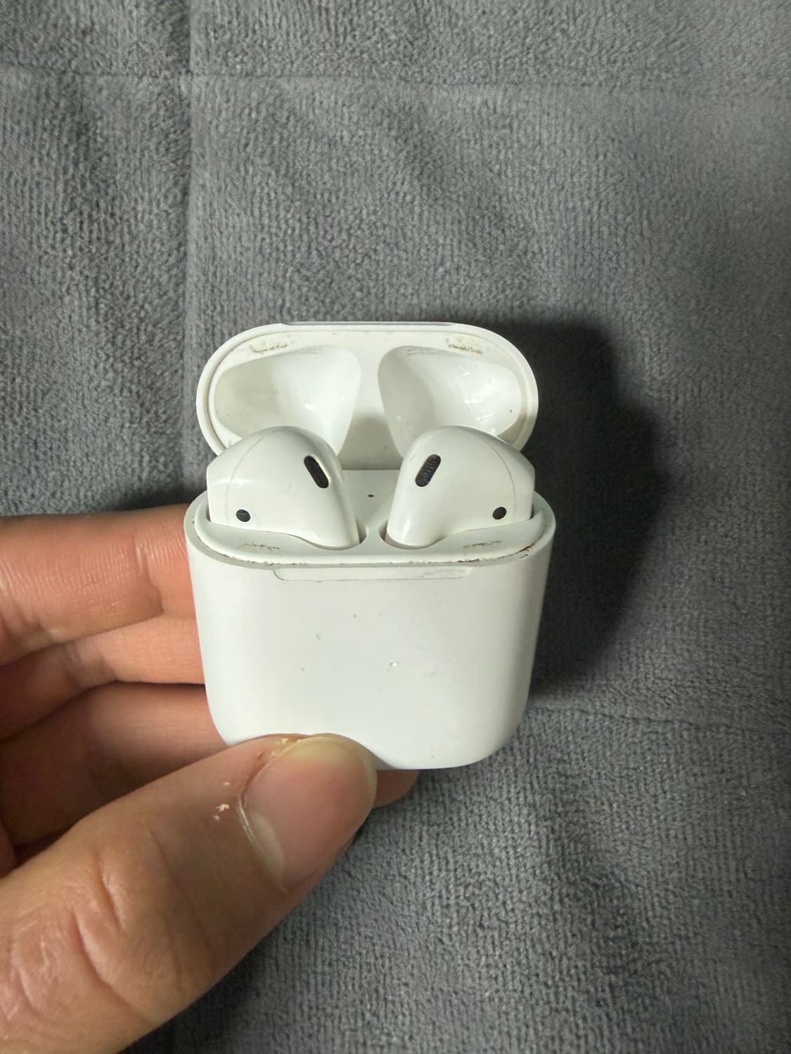 에어팟 2세대 (정상작동) 상품이미지1