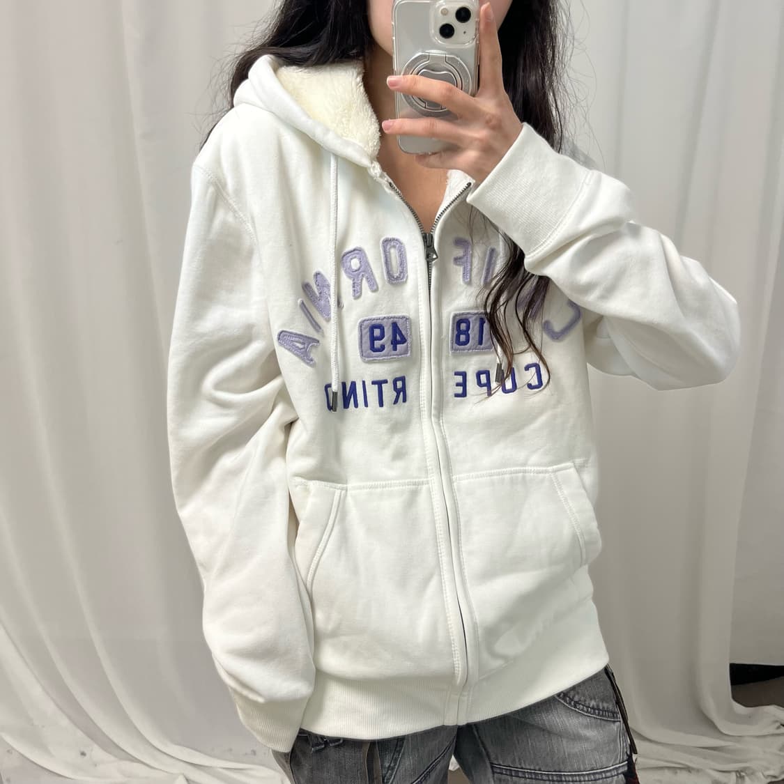 Who.A.U white fleece hood zip-up 상품이미지3