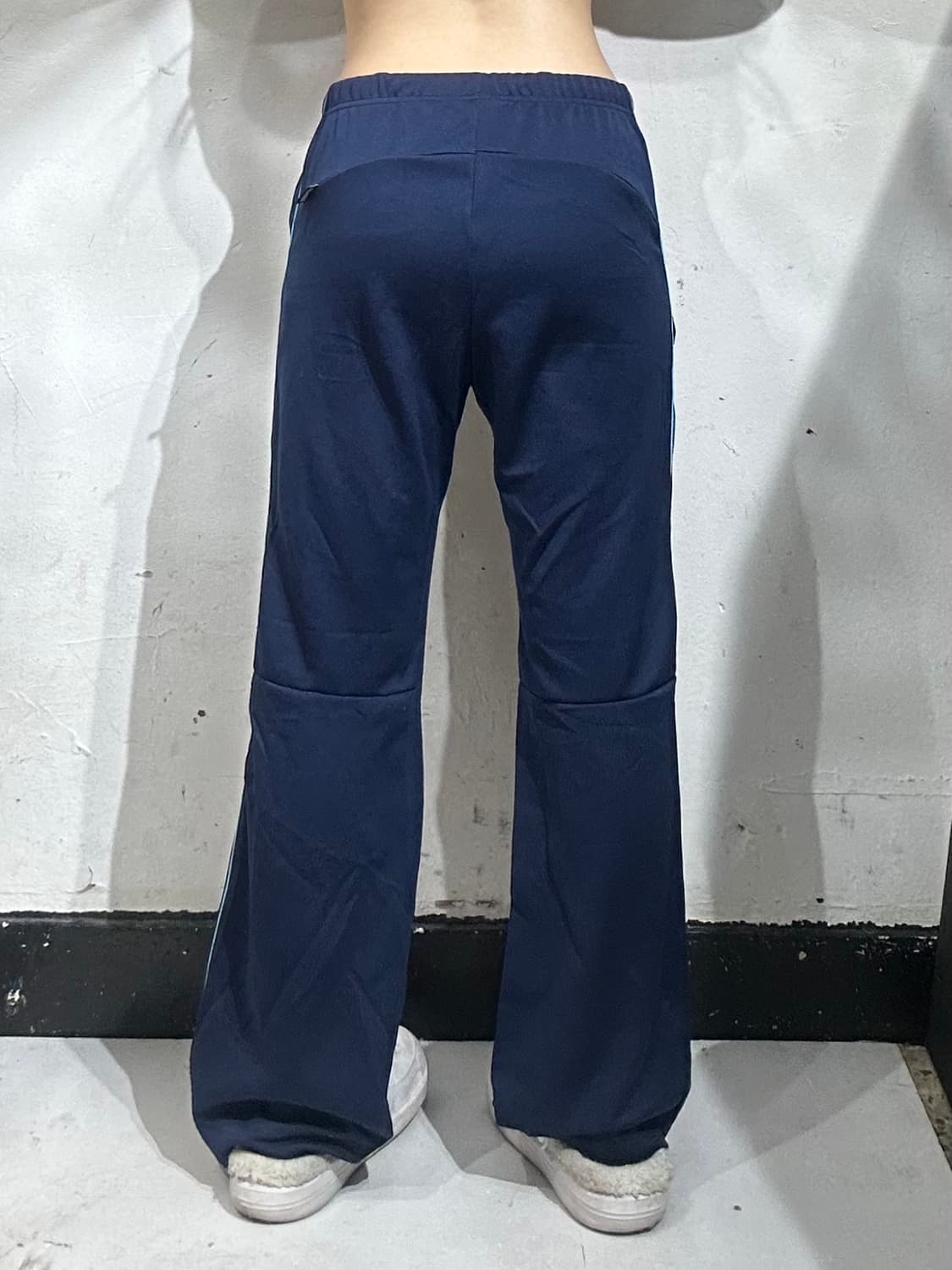 아디다스 네이비 스카이 블루 스몰 로고 사이드 라인 와이드 팬츠 M 상품이미지3