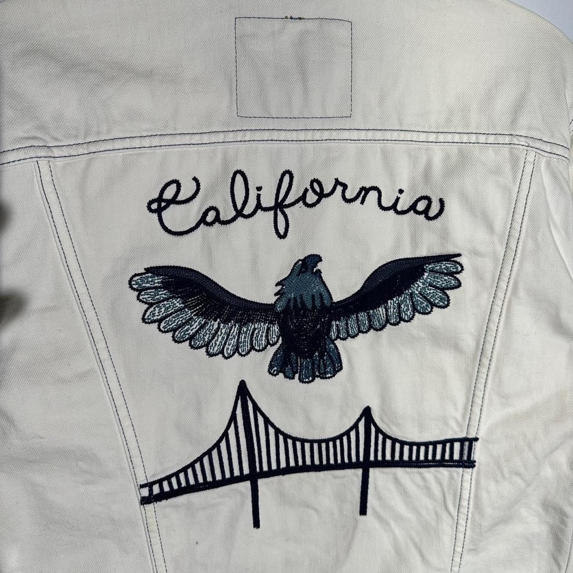 리바이스 재팬라인 자수 데님 트러커 자켓 상품이미지5