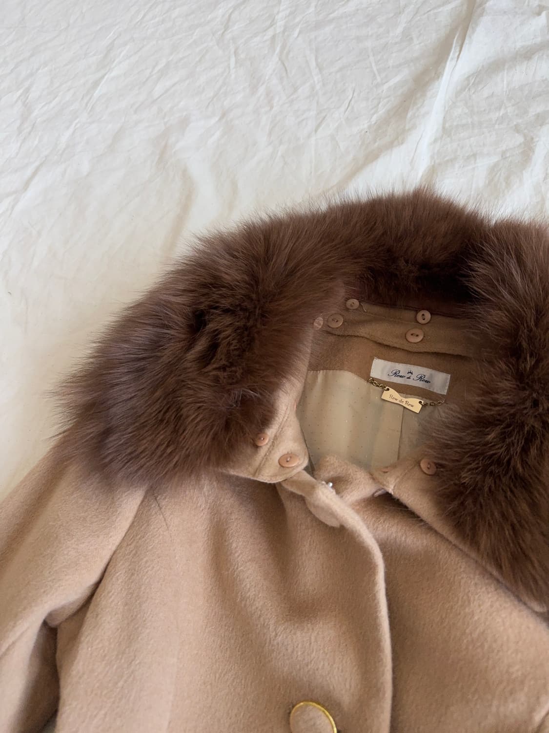 모카라떼 카멜 갸루 러블리 폭스퍼 울 코트  상품이미지5