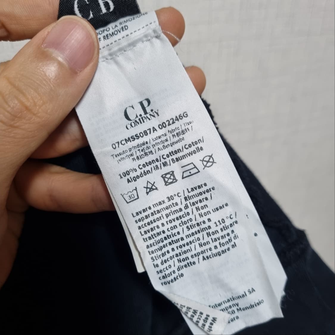 ( XL ) cp컴퍼니 블랙 맨투맨 상품이미지6