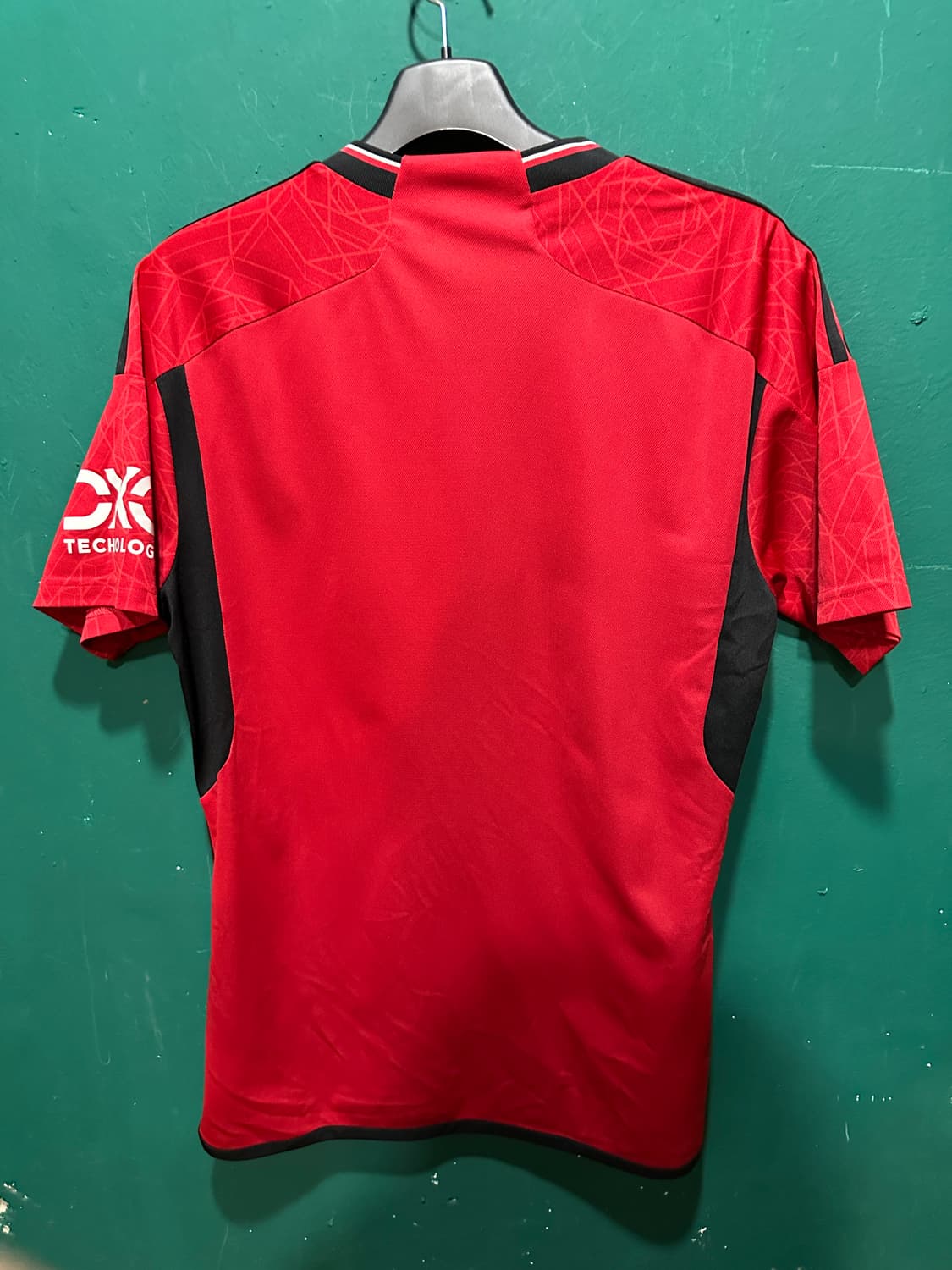 아디다스 맨유 23/24 레플리카 XL 상품이미지3