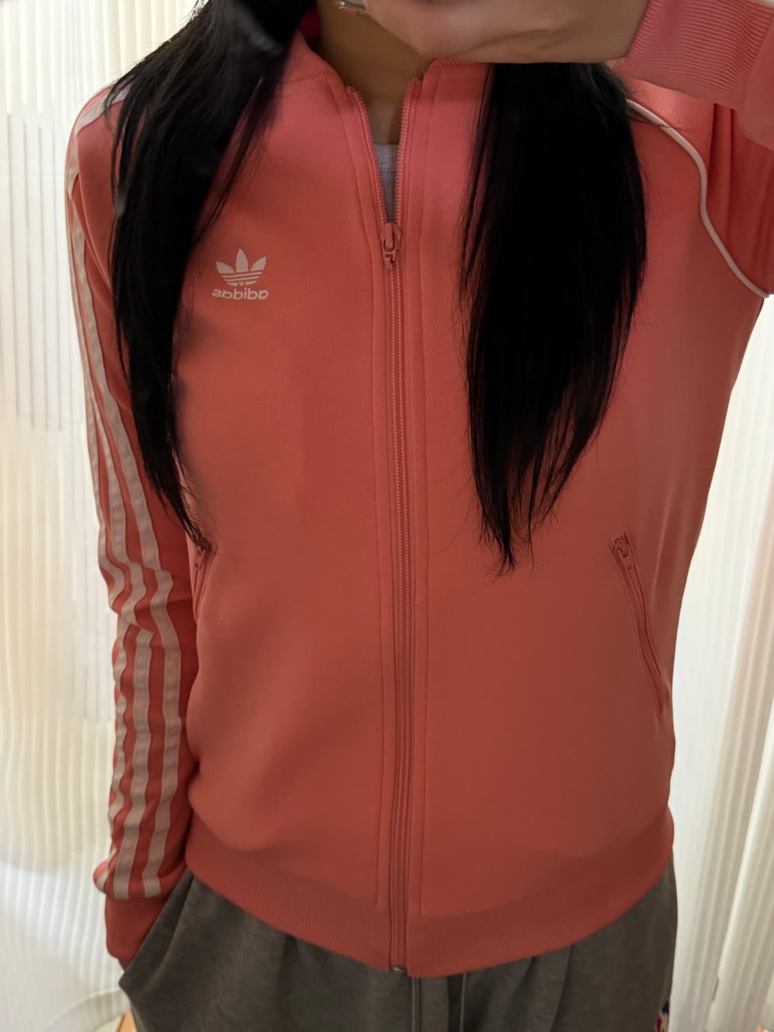 아디다스 딸기우유 져지 집업 xs 상품이미지1