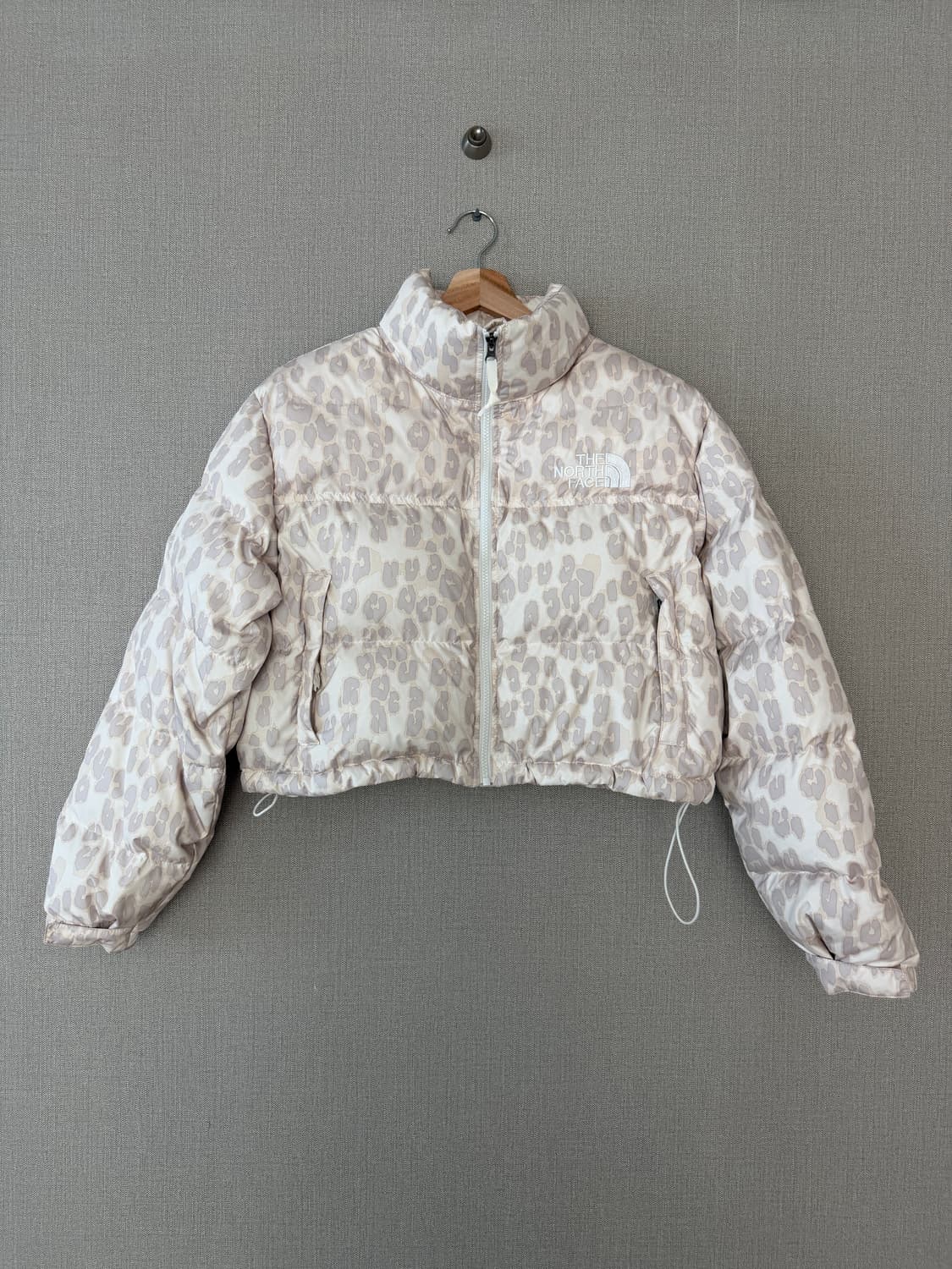노스페이스 눕시 레오파드 패딩 L 상품이미지1