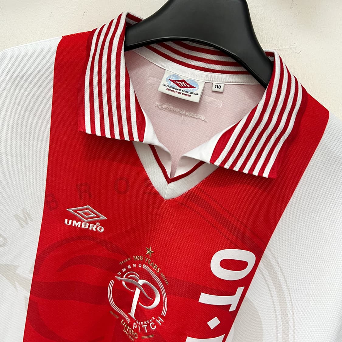 엄브로 x 오버더피치 100주년 오마주 아약스 유니폼 110 상품이미지3