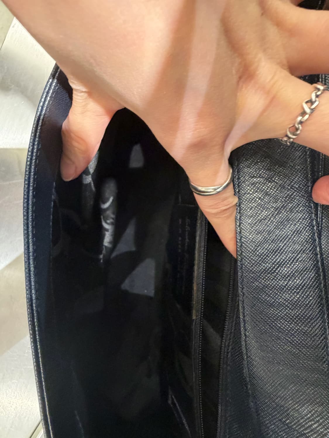 ​[미사용/정품] 페라가모 간치니 사피아노 숄더백 (리엔빈티지 구매) 상품이미지8