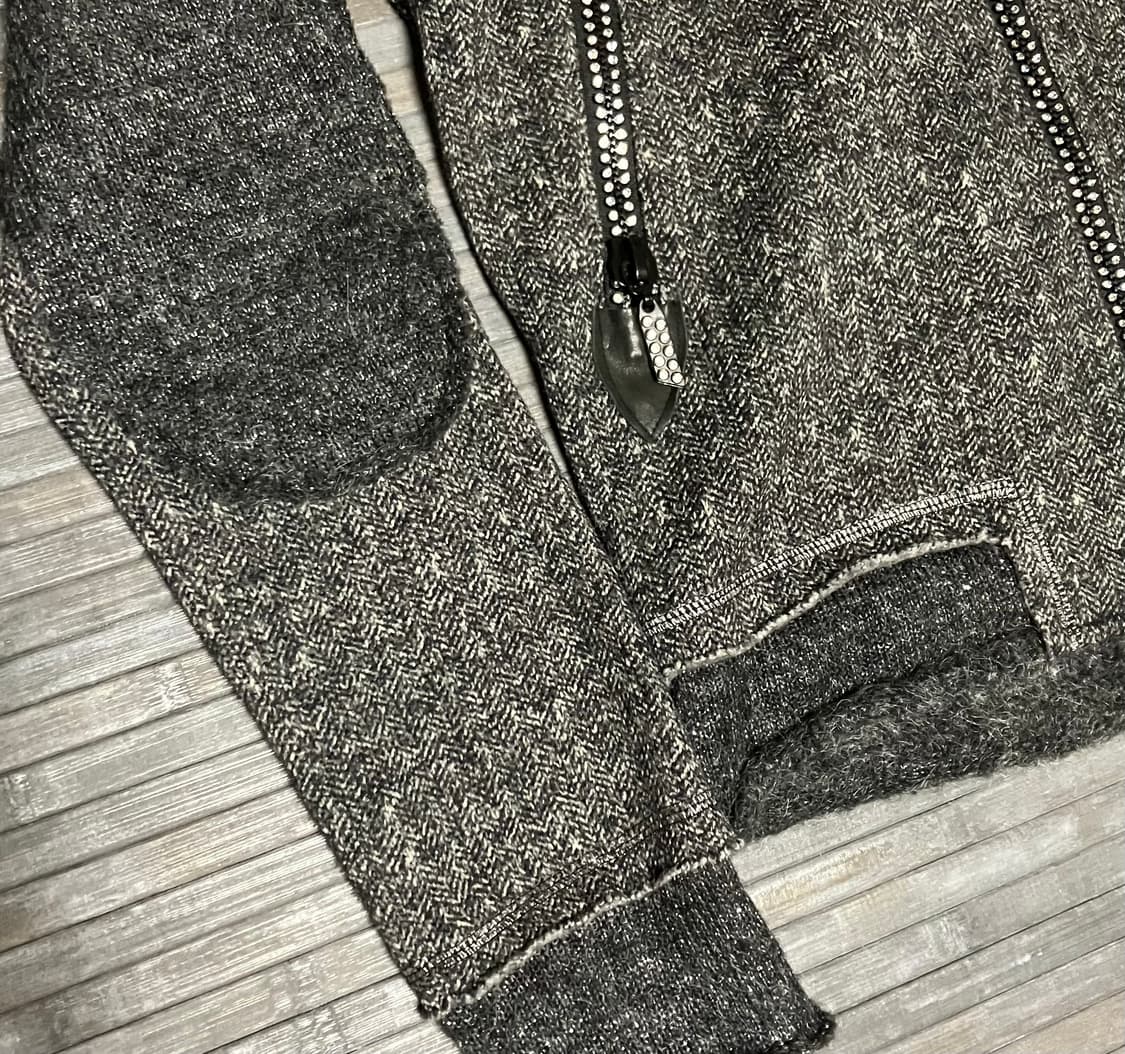 Skull heart cubic hairy hoodie 상품이미지5