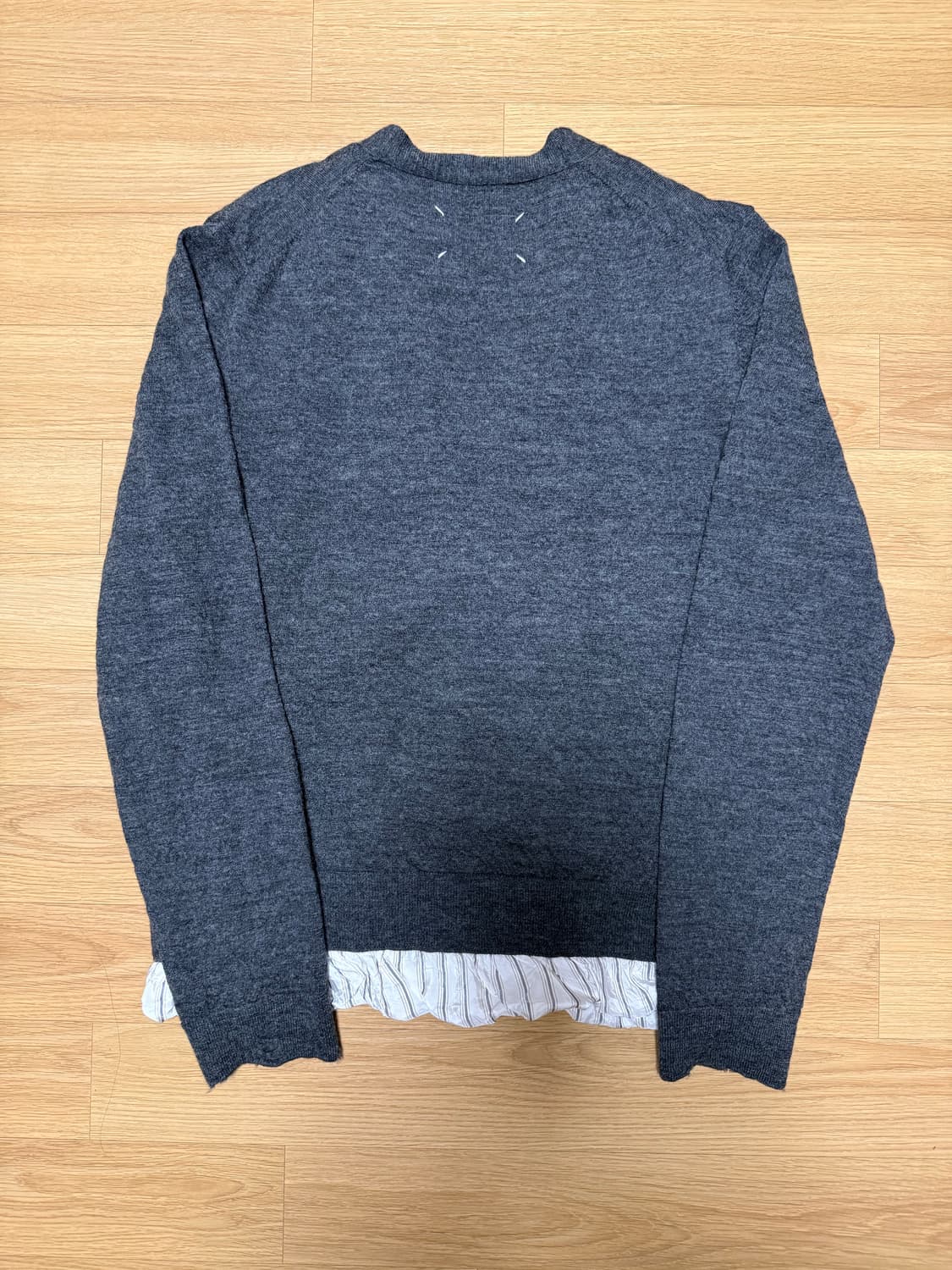 [XL] 메종 마르지엘라 디스트레스드 가디건 다크 그레이 상품이미지2