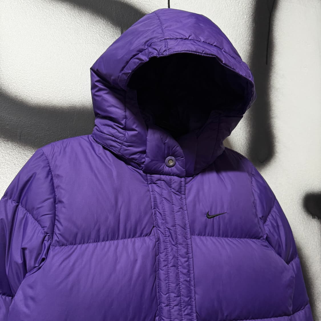 나이키 스몰 스우시 후드 탈 부착 덕 다운 점퍼 상품이미지3