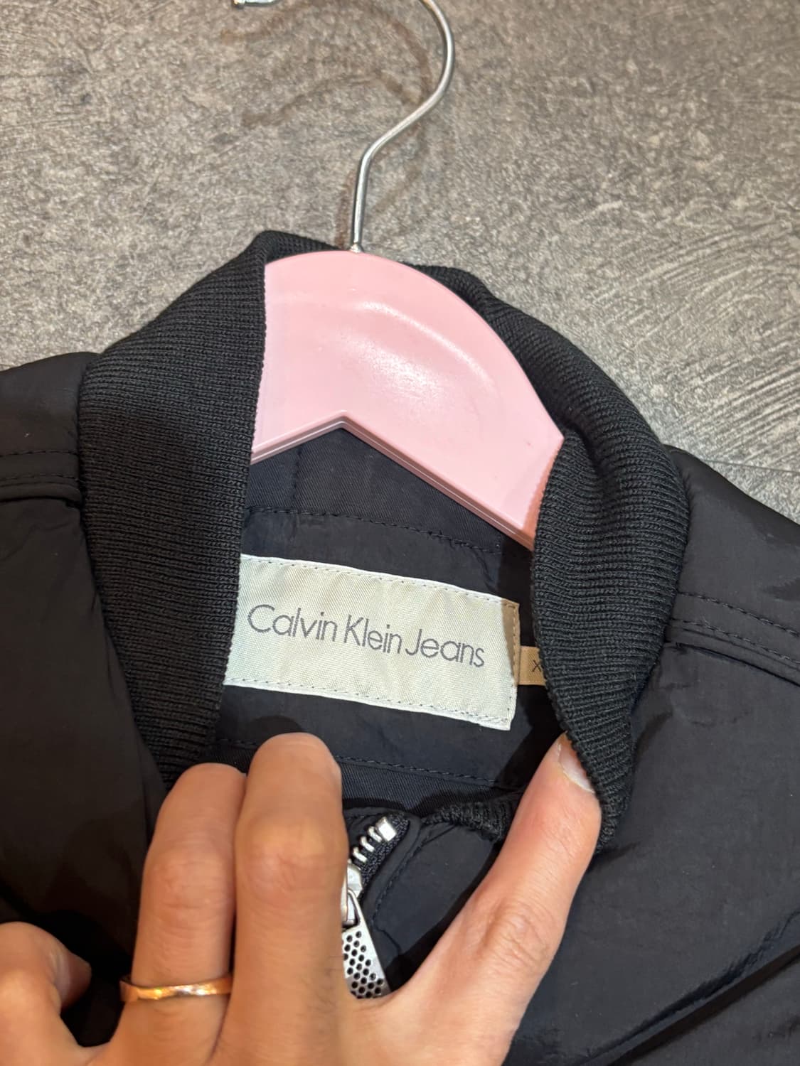 캘빈클라인 봄버 자켓 XS사이즈 상품이미지4
