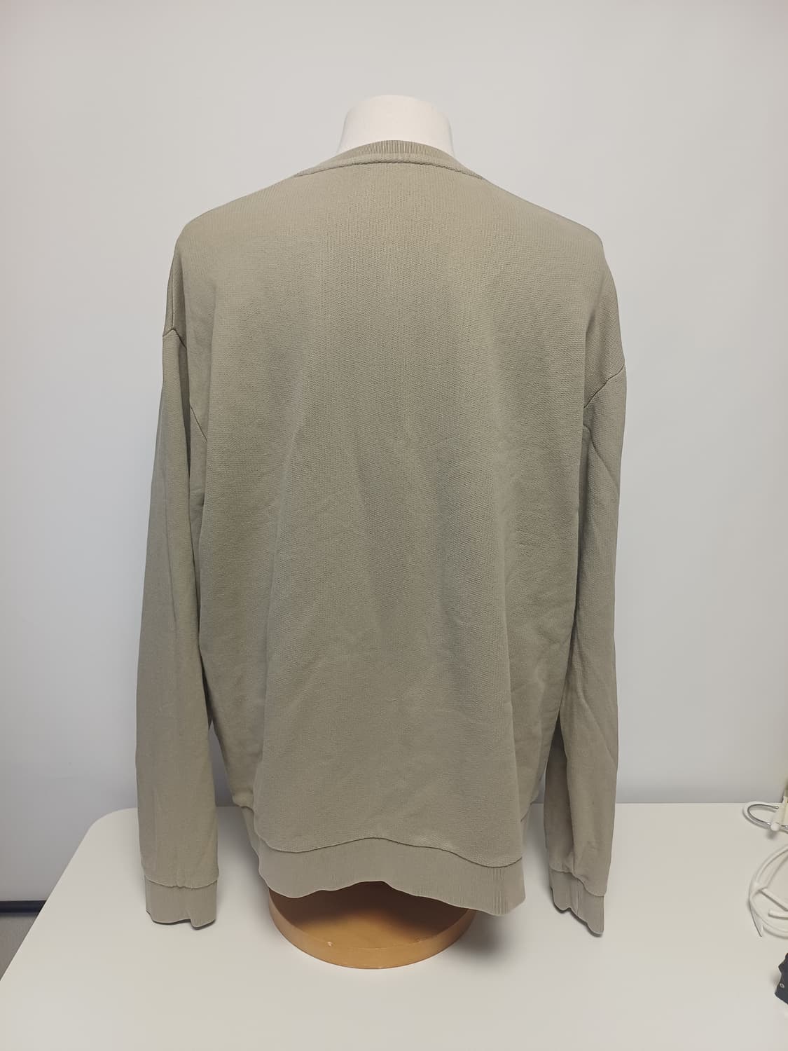 [XXL/110] epigram 에피그램 '솔잎차이야기' 로컬 자수맨투맨 상품이미지3